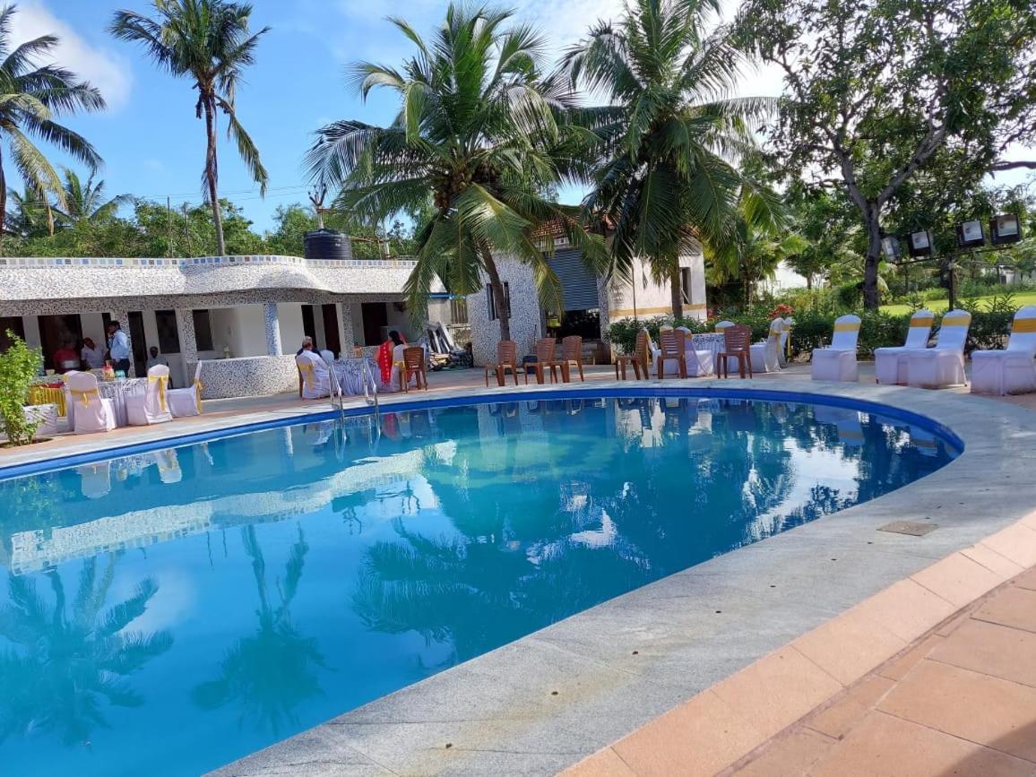 coral beach resort Mamallapuram Exterior foto